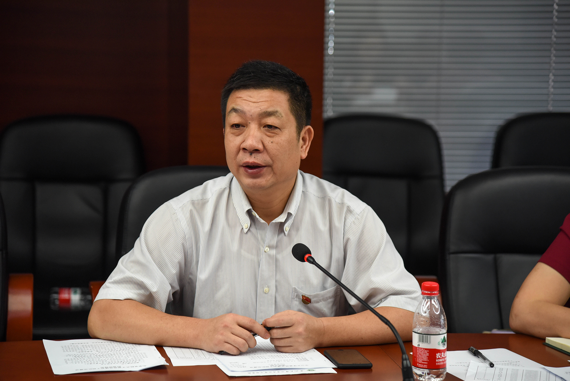 图3 余敏斌副书记做总结发言