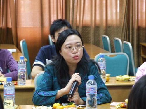 人事处党支部与化学院分析硕士党支部联合组织支部生活会