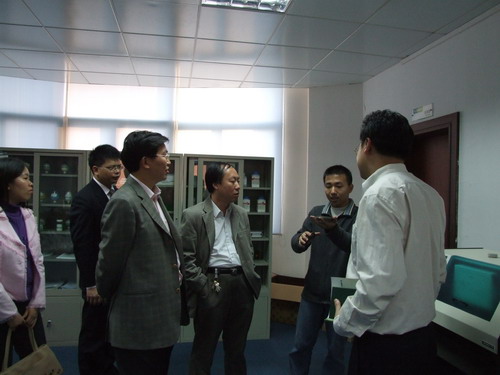 我院领导回访名誉导师 