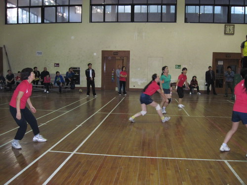 中山大学85周年校庆教职工排球赛，我院教工再创佳绩 