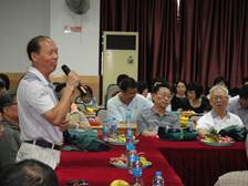 时光如箭二十年，四方齐聚叙旧情 