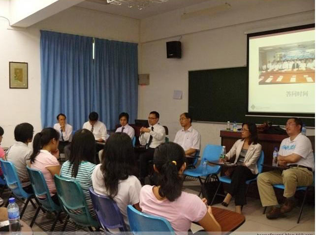 化学2+2（与香港理工大学合办）举行开学典礼 