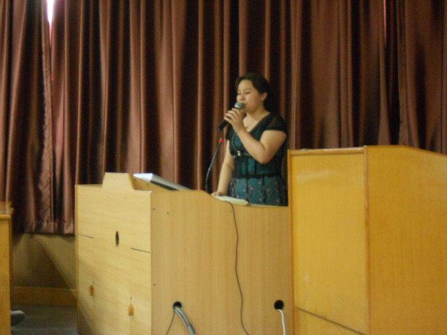 我院研究生教学改革暨研究生教材编写总结研讨会顺利举行