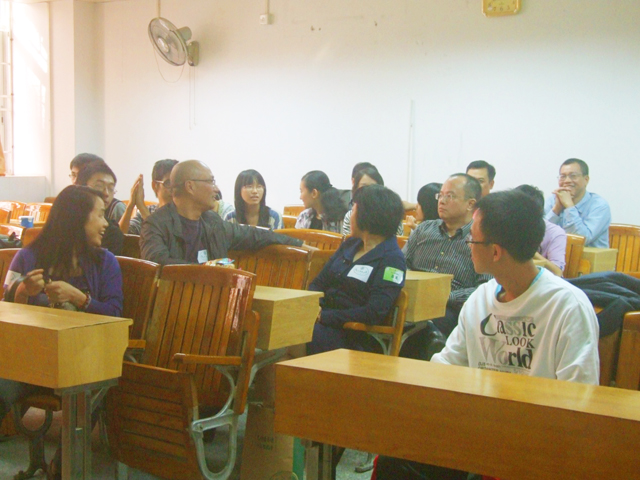 庆华诞昔日同窗聚首 看今朝化院学子风流 