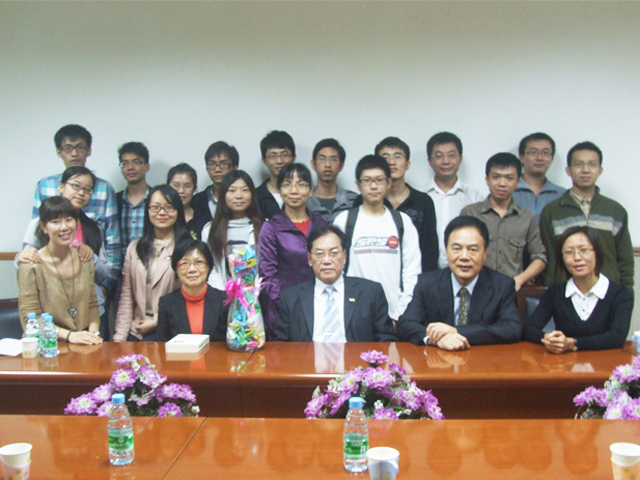 2011年“芙兰励教奖学金”颁奖仪式隆重举行 