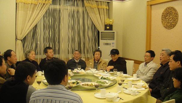 我院举行党外人士迎春座谈会 