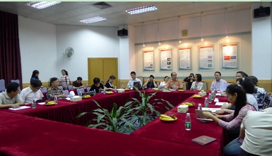 学校工会领导到我院进行“教职工小家”建设及“女教职工工作先进组织”情况现场评估 