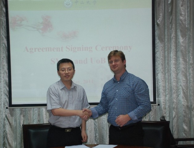 我院与英国伯明翰大学签署2+2 联合培养本科生项目协议 