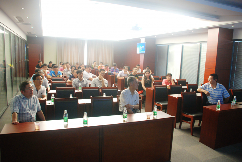 化学系成功举办稀土功能材料研讨会（化学沙龙） 