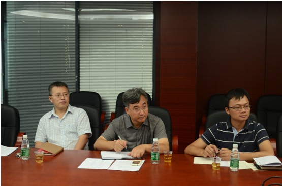 朱熹平副校长来我院进行党的群众路线教育实践活动调研座谈 