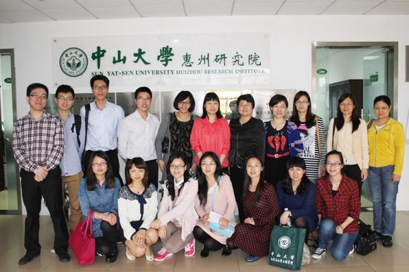 推进党群活动建设 深化沟通发展