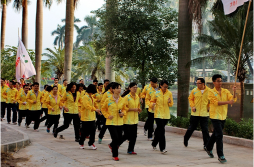 我院教职工积极参加中山大学90周年校庆体育节教工运动会 