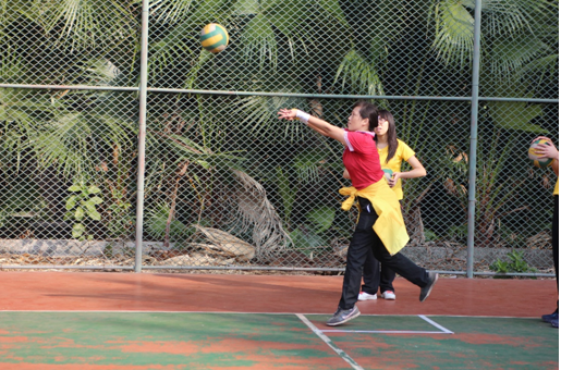 我院教职工积极参加中山大学90周年校庆体育节教工运动会 