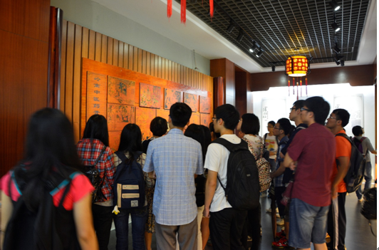 走进神农草堂 了解传统文化