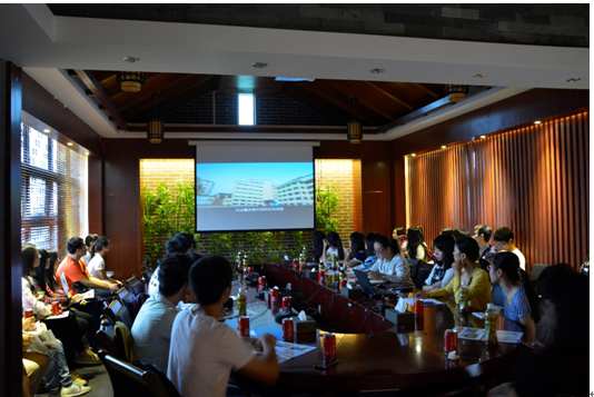 走进神农草堂 了解传统文化