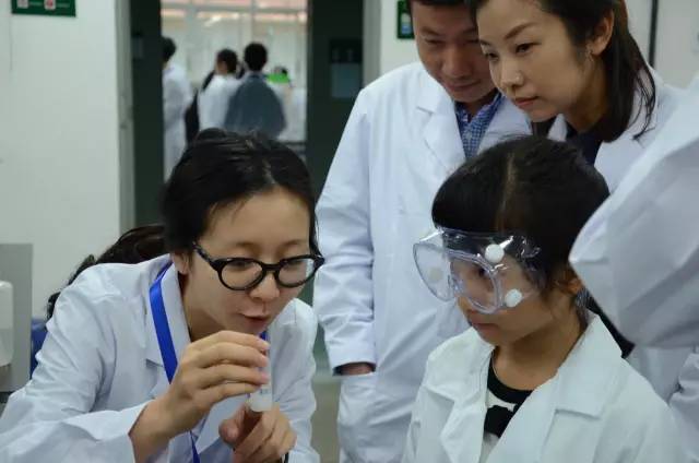 304永利第十七届化学节圆满落幕 