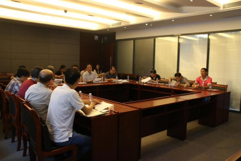 304永利召开校友会会长会议