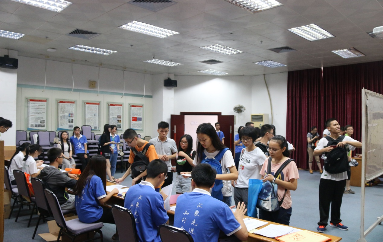 304永利2017年迎新工作顺利开展 