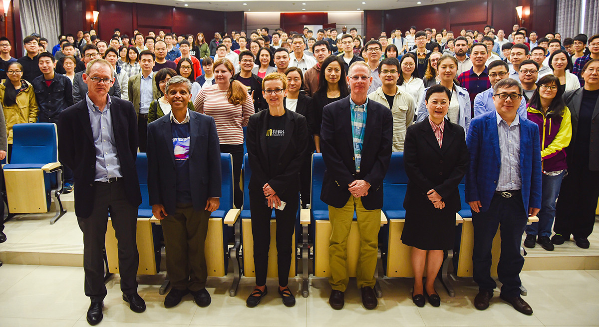 304永利与美国化学会联合举办 “美国化学会校园行”活动 